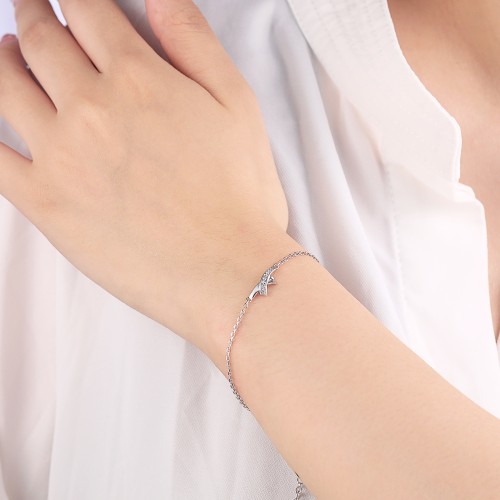 Halcyon - Βραχιόλι μισοφέγγαρο με μοϊσανίτη και δέσιμο παβέ